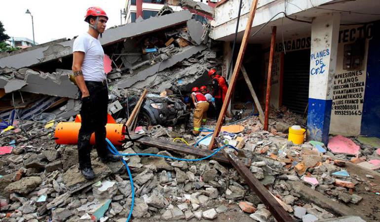 TERREMOTO EN ECUADOR