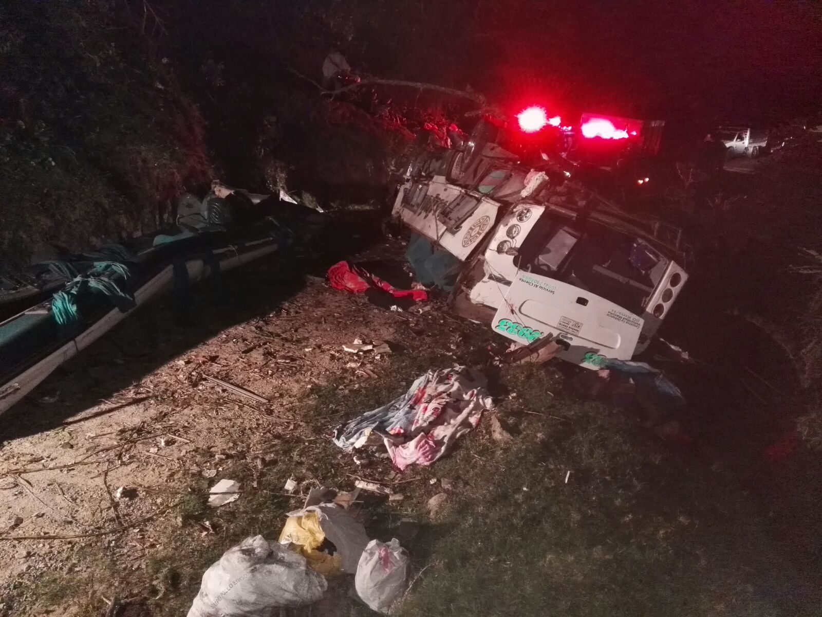 Bus accidente 3