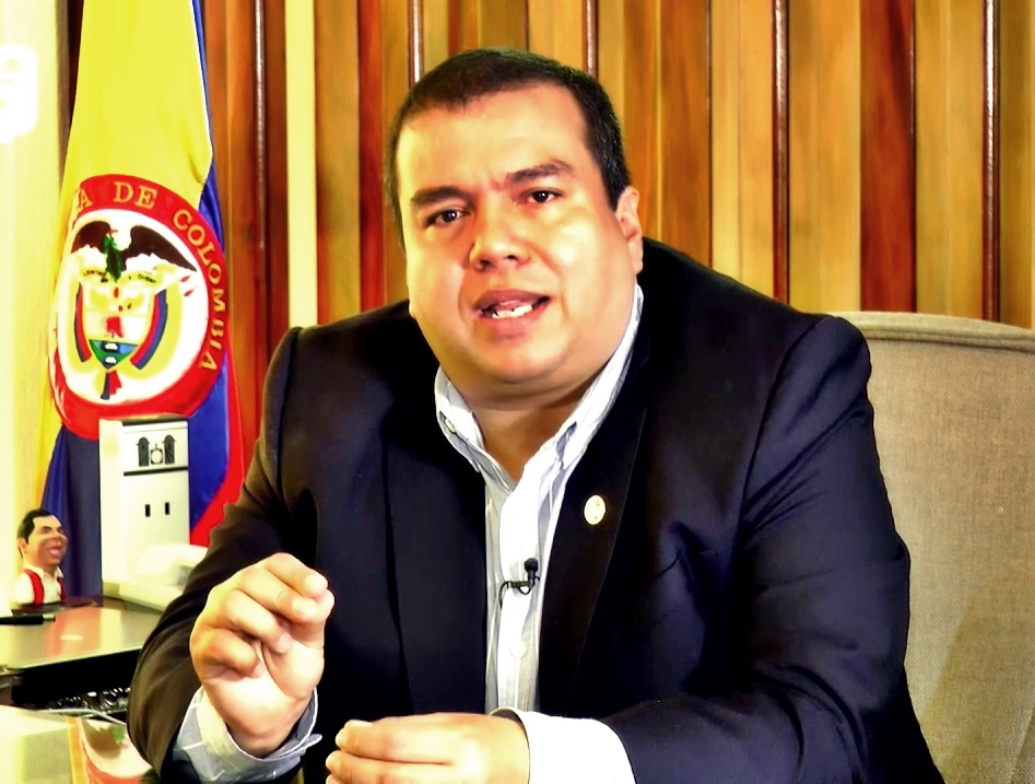 Oscar Campo Gobernador