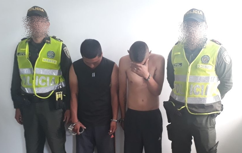 Capturados por hurto de motocicleta