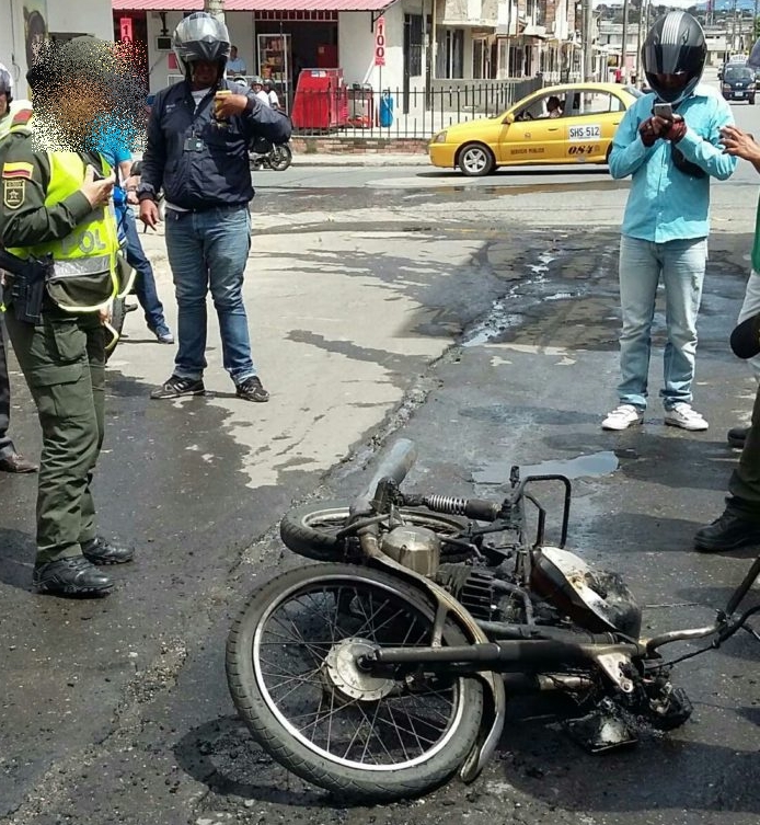 Moto incenerada 2