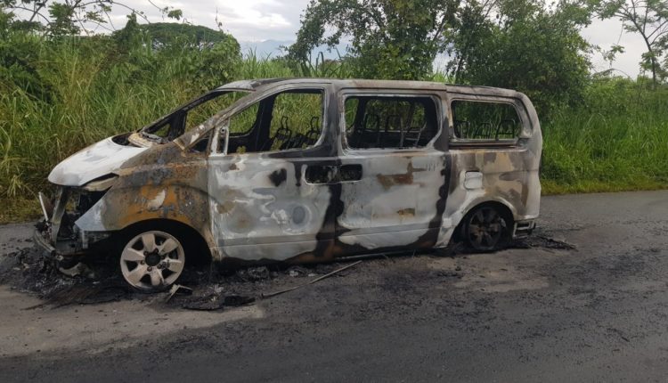 Vehiculo incinerado