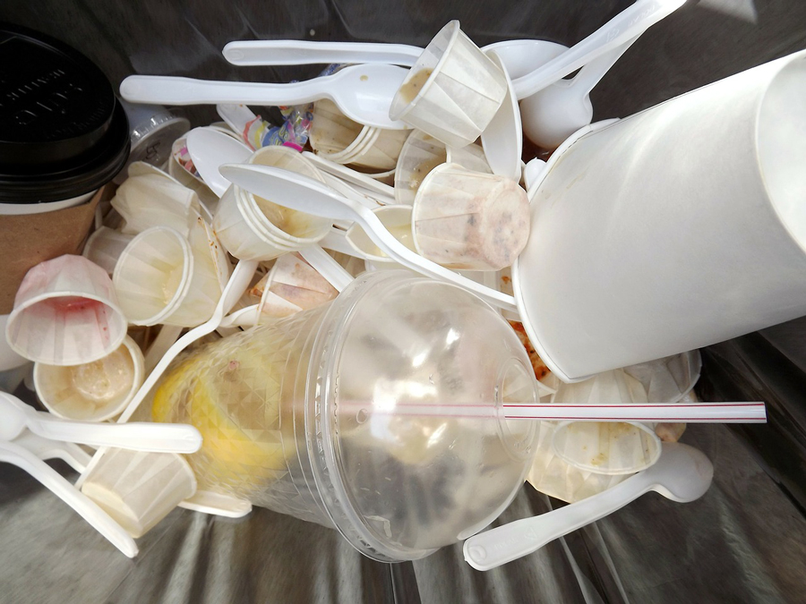 Plastico Solo