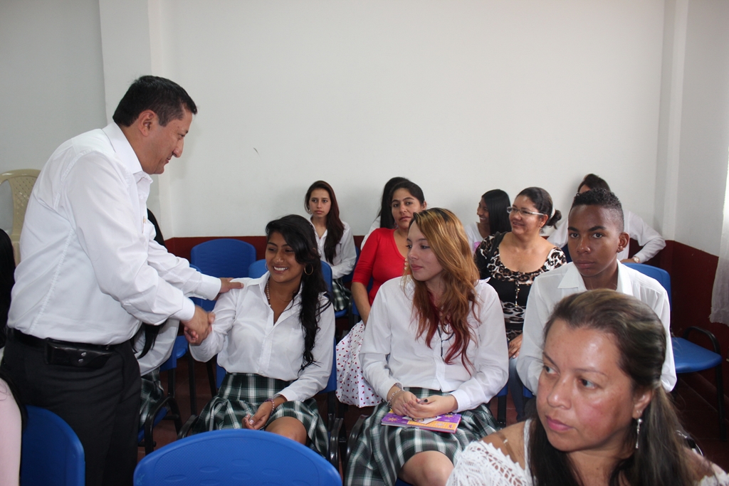 estudiantes en comuneros
