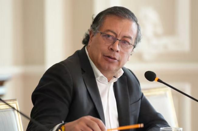 Presidente Petro Presupuesto