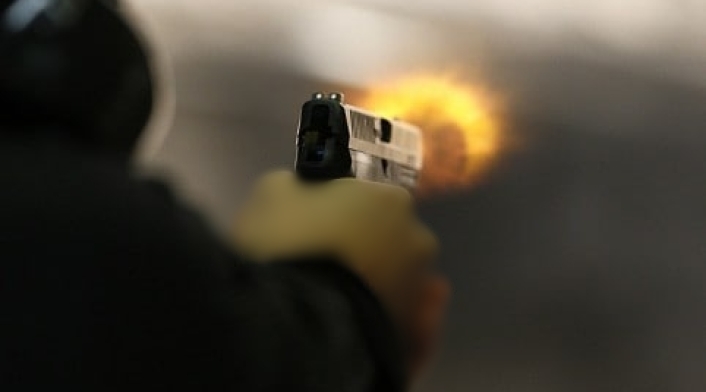 Disparo con arma de fuego